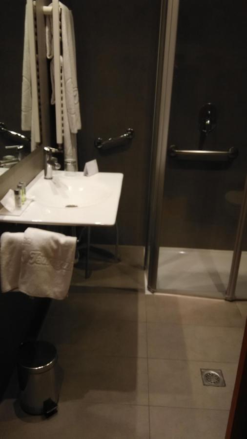 Hotel Jauregui Hondarribia Exteriör bild